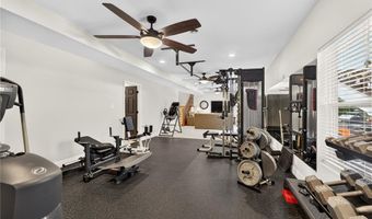1388 Red Oak Plantation Dr, Ballwin, MO 63021