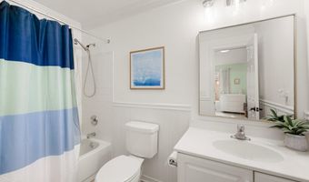 3721 HUNTLEY MEADOWS Ln, Alexandria, VA 22306