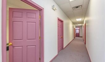 107 S Main St, Almont, MI 48003