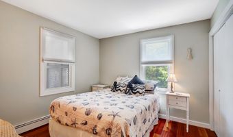 14 E 16th St, Barnegat Light, NJ 08006
