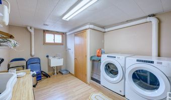 30049 Sunnyside Ct, Arkansas City, KS 67005