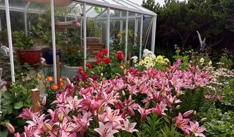 757 NEWPORT Ave SW, Bandon, OR 97411