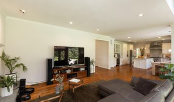 8809 SAUNDERS Ln, Bethesda, MD 20817