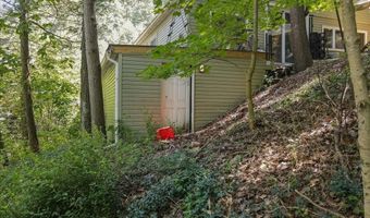 6680 Haasadahl Rd, Allentown, PA 18106