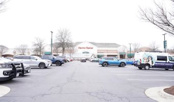 42043 BERKLEY HILL Ter, Aldie, VA 20105