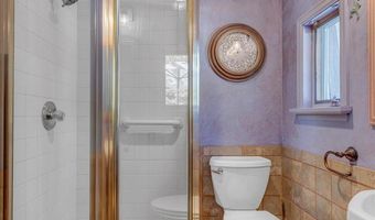 6703 Lakeview Dr, Boulder, CO 80303