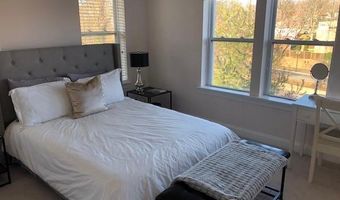 1633 N COLONIAL Ter 201, Arlington, VA 22209