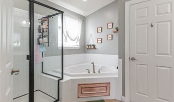 122 Brighton Ln, Adams Twp., PA 16046