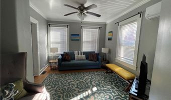 29 Anthony St, Newport, RI 02840