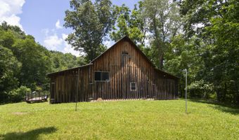 90 Taylor Ln, Alderson, WV 24910