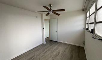 1549 Molehu Dr, Honolulu, HI 96818