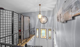 1946 Lone Pine Dr, Arnold, MO 63010