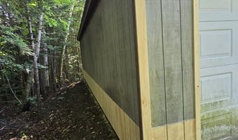 20 Moosehorn Rd, Abbot, ME 04406