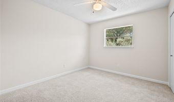 101 Saunders Ln, Aransas Pass, TX 78336