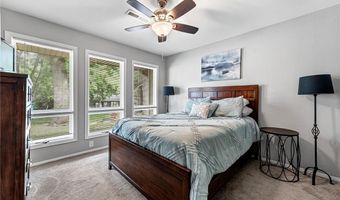 19 Mellor Ln, Bella Vista, AR 72715