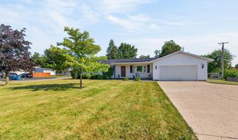 105 E Main St, Anna, OH 45302