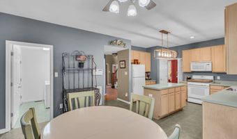 12 Brittany Dr, Bayville, NJ 08721