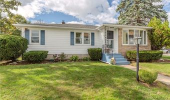 200 Princess Ave, Cranston, RI 02920