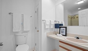 510 Corey Ln, Middletown, RI 02842