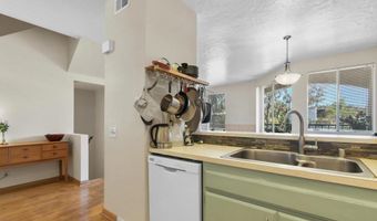 6151 Calle Mariselda 302, San Diego, CA 92124