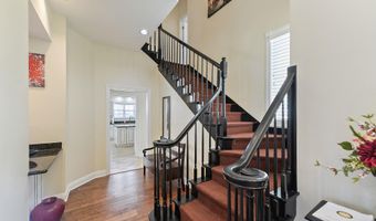 2013 Pointe Clear Dr, Biloxi, MS 39531