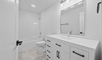350 ROARK Way, Amherst, WI 54409