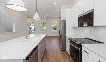 964 Bibbs Cir NW, Atlanta, GA 30318