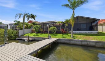 831 CHIPAWAY Dr, Apollo Beach, FL 33572