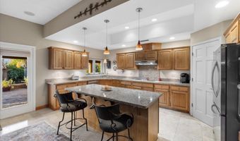 8944 E LAZYWOOD Pl, Carefree, AZ 85377