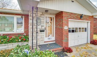 3109 Clay St, Alton, IL 62002