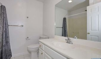 90 Elm St, Allendale, NJ 07401