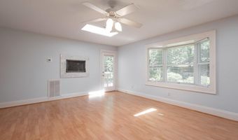 209 Randolph Cir, Ashland, VA 23005