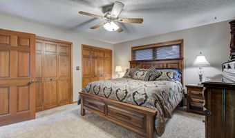 3050 Gaineswood Ave, Baxter Springs, KS 66713