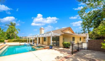 27555 Freetown Ln, Agoura Hills, CA 91301