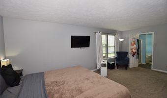 1251 Winter Fern Ave, Akron, OH 44312
