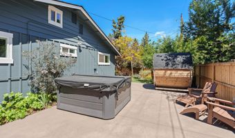 1212 NE Revere Ave, Bend, OR 97701