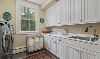 5893 Stage Rd, Barnard, VT 05031