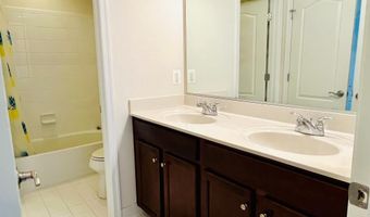 24823 BARRINGTON GROVE Ct, Aldie, VA 20105