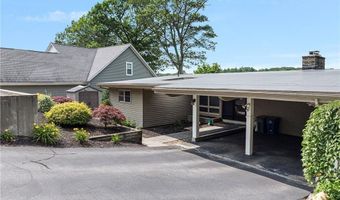 144 Aldrich Rd, Glocester, RI 02857