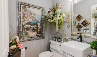 1307 River Oaks, Benton, AR 72019