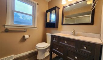 2314 Fairview Dr, Alton, IL 62002