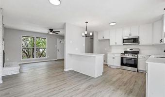 156 Hinrichs Ln, Arnold, MO 63010