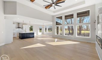 880 Hemlock Dr, Addison, MI 48370