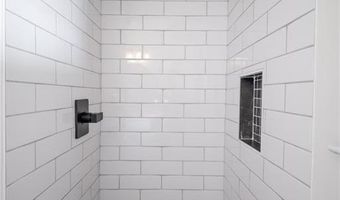 215 Lenox Rd, Athens, GA 30606