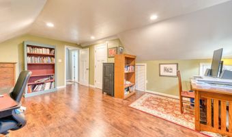 286 Middletown Rd, Colchester, CT 06415