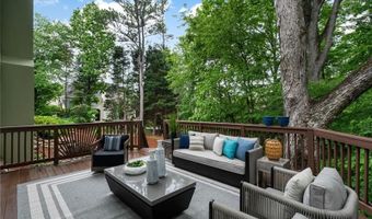 790 Thornberry Dr, Alpharetta, GA 30022