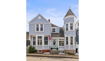 43 Howard St, Newport, RI 02840