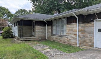 2921 Center Rd, Ashtabula, OH 44004