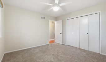 17341 N 158th St, Basehor, KS 66007