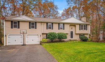 29 Round Lake Dr, Burrillville, RI 02859